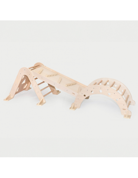 Percorso di arrampicata Montessori in legno