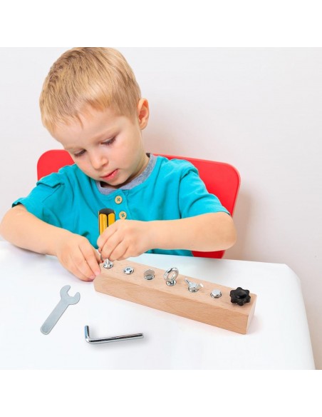 Gioco di Apprendimento con Cacciaviti e Attrezzi