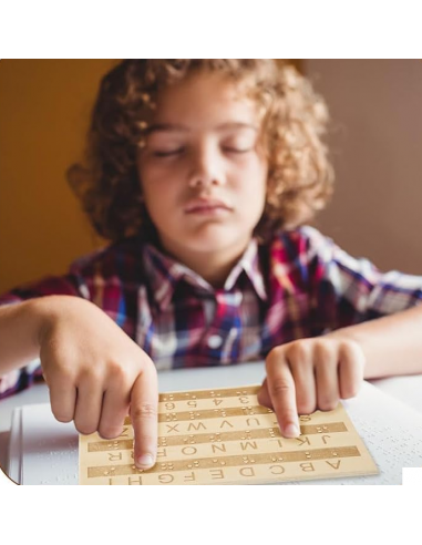 Alfabeto in Legno Braille con Lettere e Numeri in Rilievo