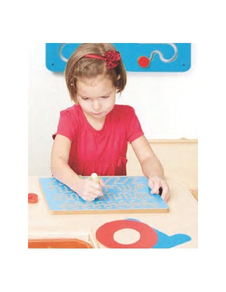 Tavola pregrafismi con penna
