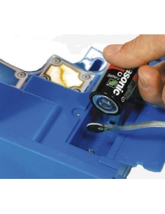 Adattatore per dispositivi a batteria tipo AA